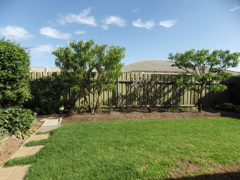 17 Lord Howe Avenue, Hillcrest SA 5086