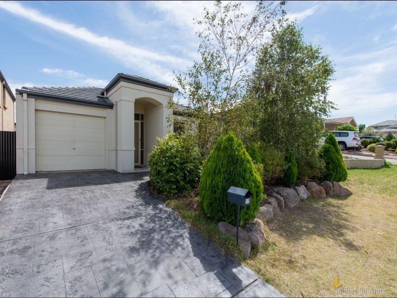 17 Pineview Court, Walkley Heights SA 5098