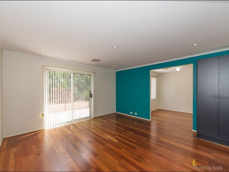 17 Pineview Court, Walkley Heights SA 5098