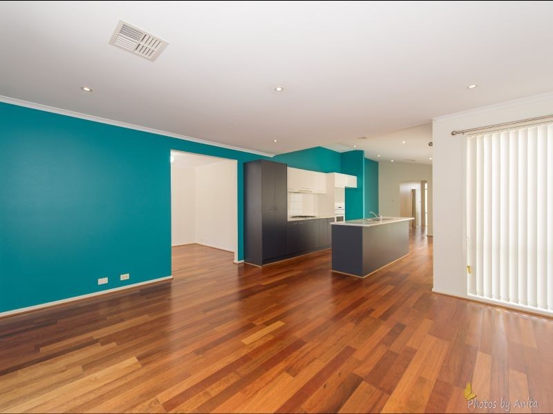 17 Pineview Court, Walkley Heights SA 5098