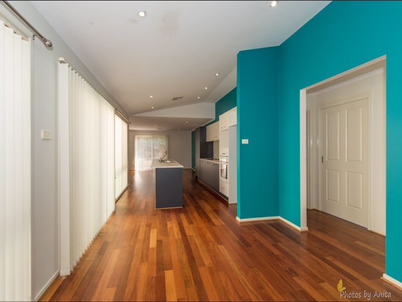 17 Pineview Court, Walkley Heights SA 5098