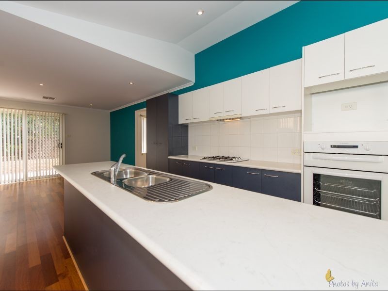 17 Pineview Court, Walkley Heights SA 5098