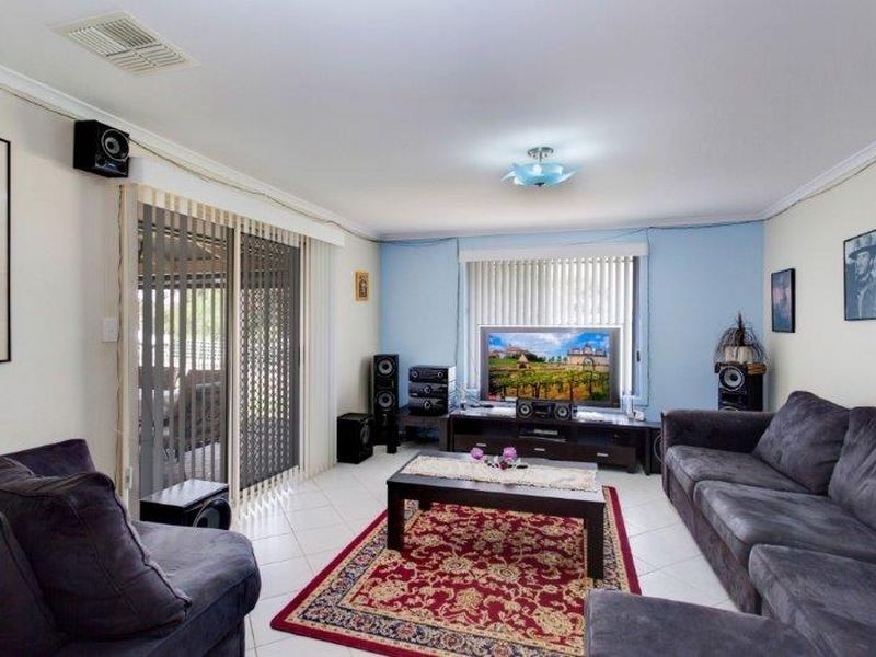 5 Klopper Street, Redwood Park SA 5097