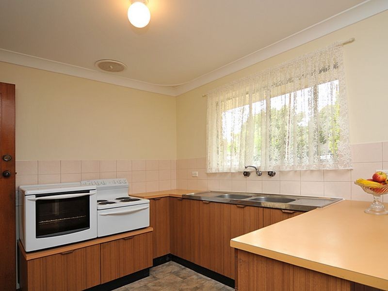 1/4 Sunnyview Crescent, Ridgehaven SA 5097