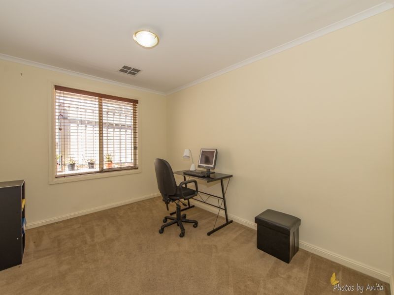 6 Linear Crescent, Walkley Heights SA 5098