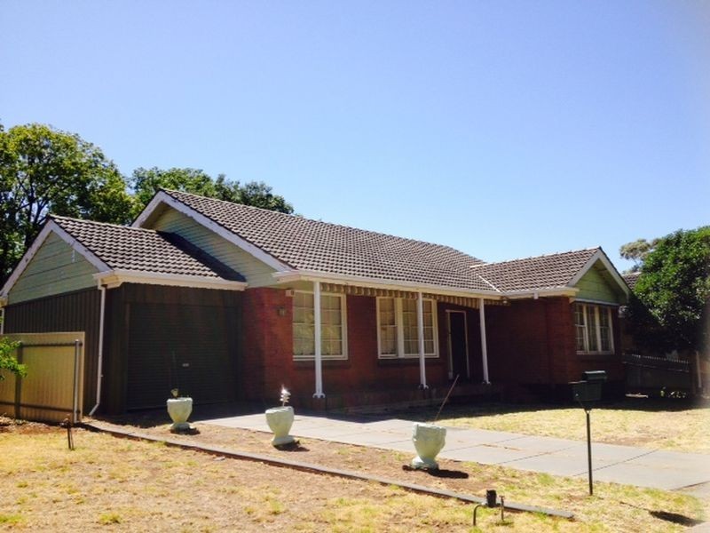 34 Maidos Grove, Valley View SA 5093