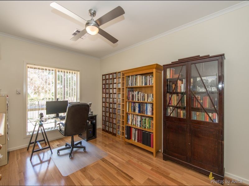 70 Kent Avenue, Clearview SA 5085
