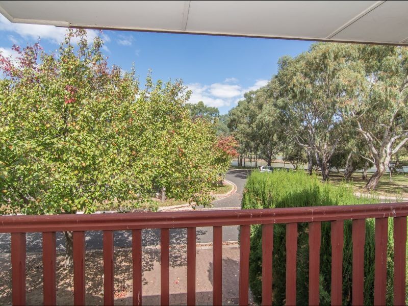 52 Parkview Drive, Oakden SA 5086