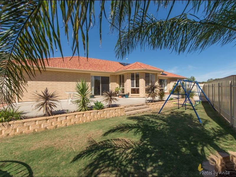12 Creekview Drive, Walkley Heights SA 5098