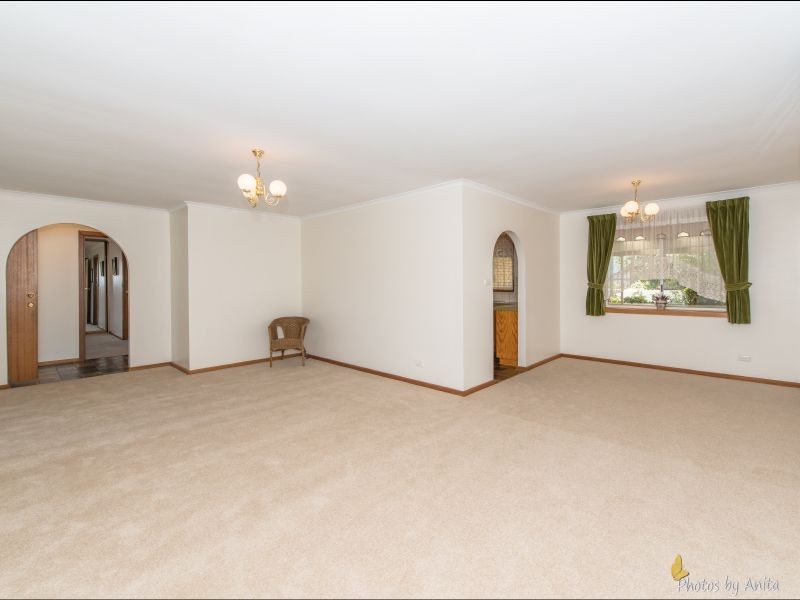 52 Heather Drive, Ridgehaven SA 5097