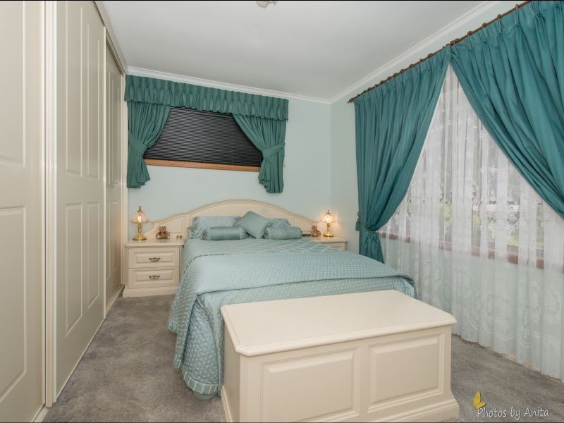 4 Tamar Crescent, Banksia Park SA 5091