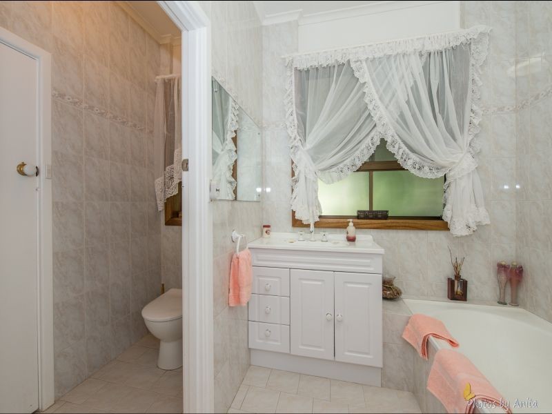 4 Tamar Crescent, Banksia Park SA 5091