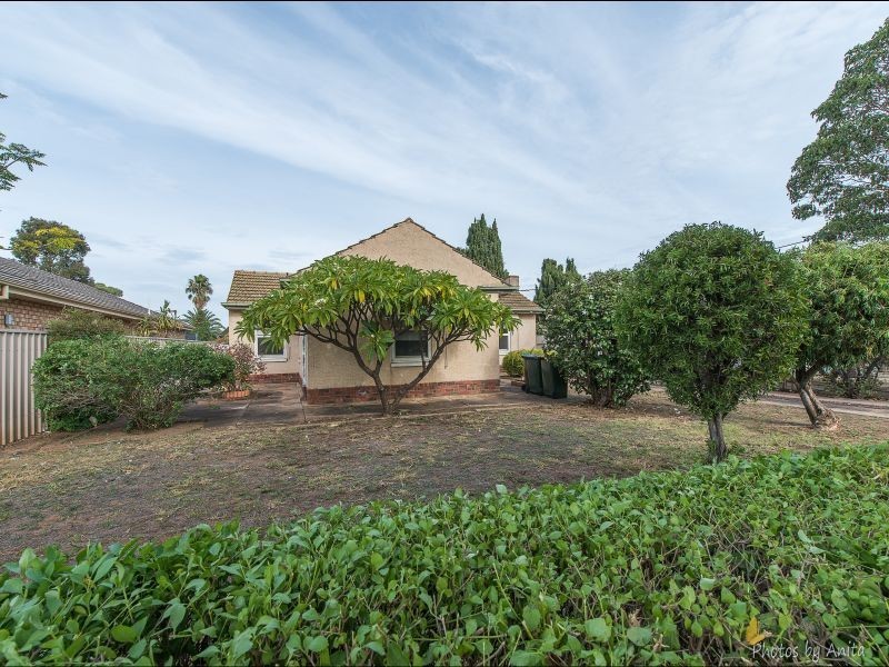 19 Glenburnie Avenue, Northfield SA 5085