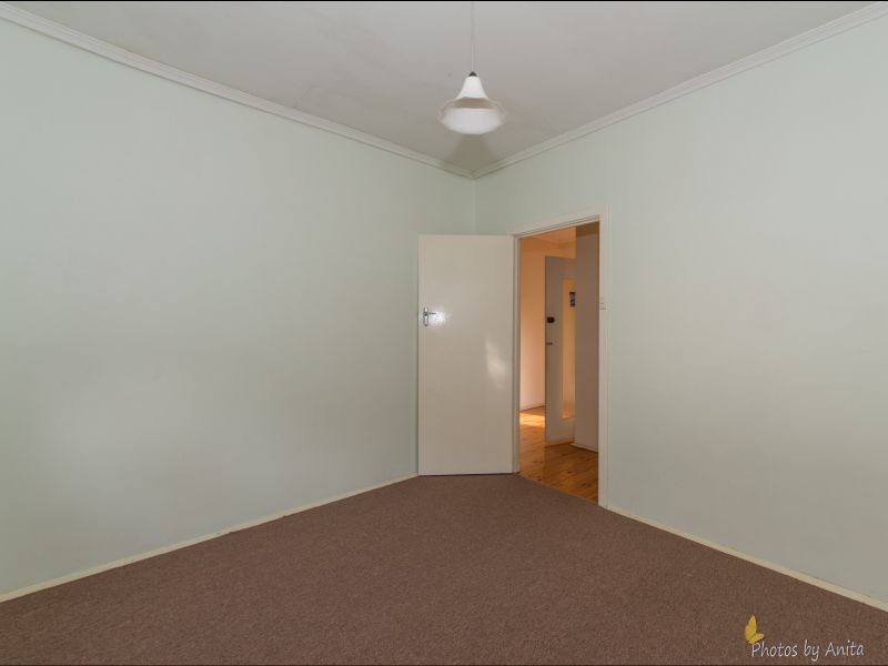 19 Glenburnie Avenue, Northfield SA 5085