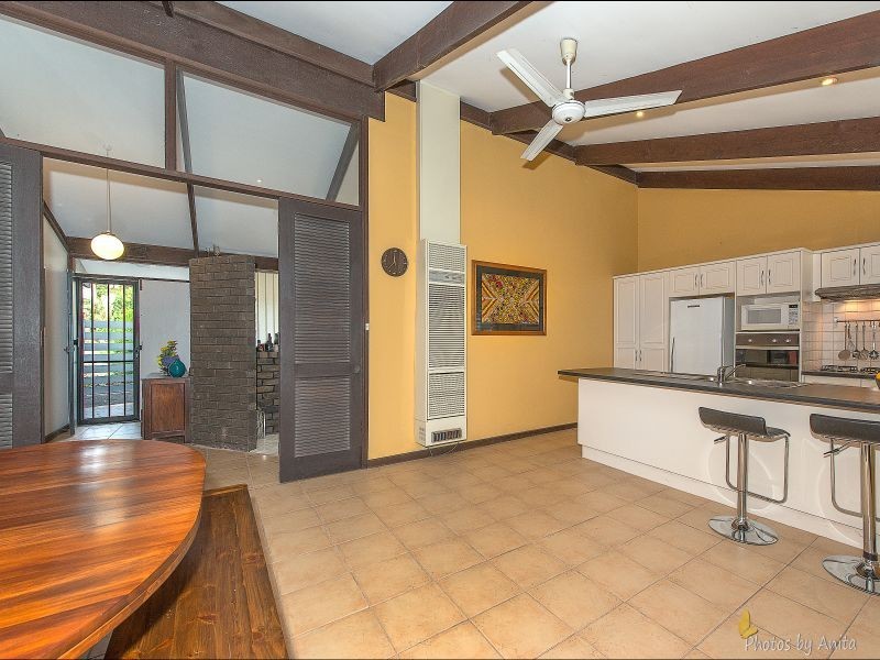 18 Nunyah Drive, Banksia Park SA 5091