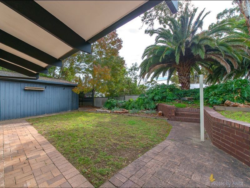 18 Nunyah Drive, Banksia Park SA 5091