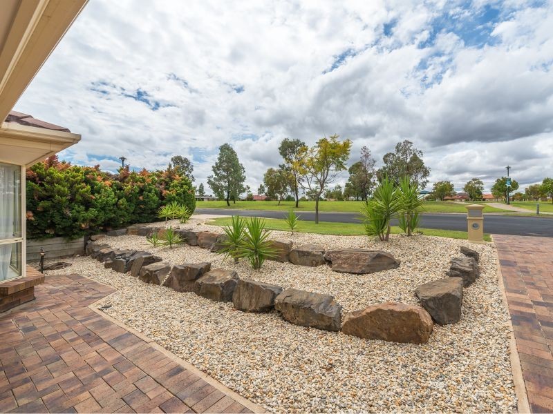 6 Avenger Place, Walkley Heights SA 5098