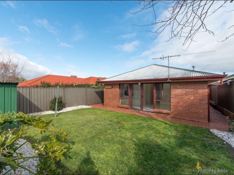 11 Ashton Place, Wynn Vale SA 5127