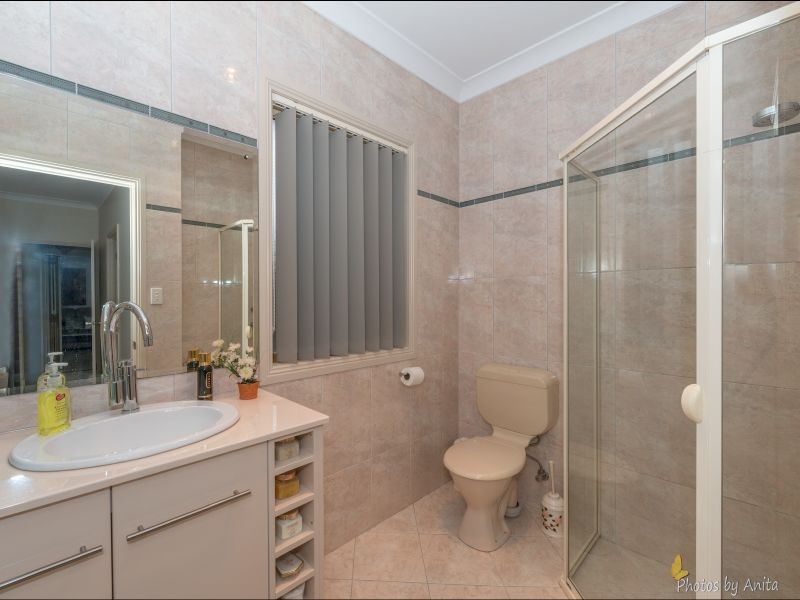 53 Duke Ave, Para Hills SA 5096