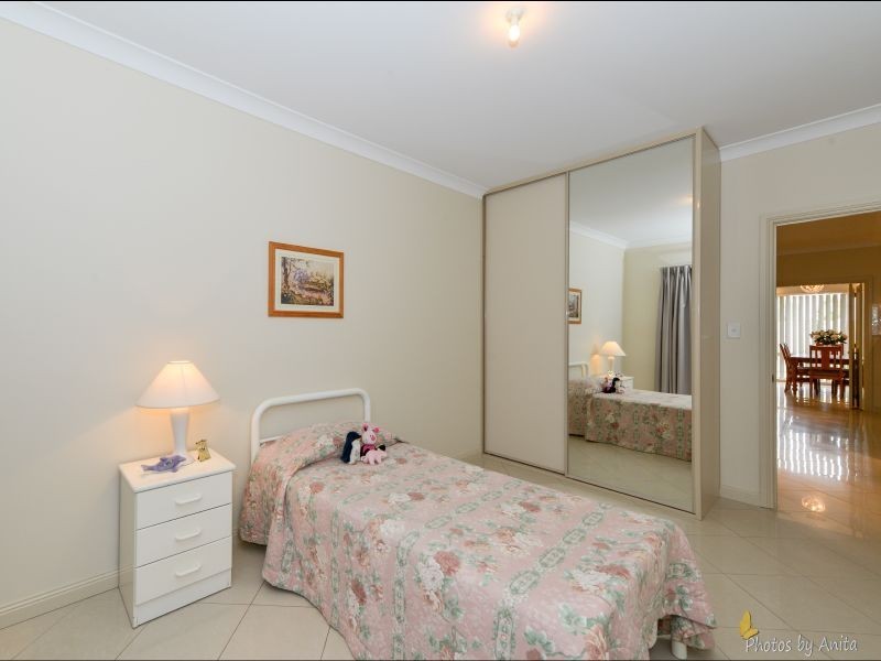 53 Duke Ave, Para Hills SA 5096