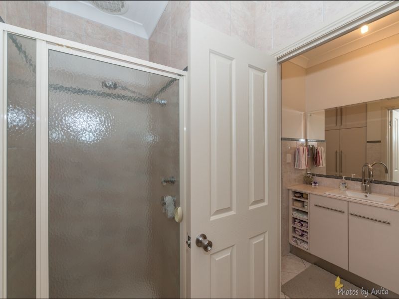 53 Duke Ave, Para Hills SA 5096