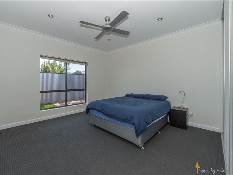 23 Bolton Avenue, Devon Park SA 5008