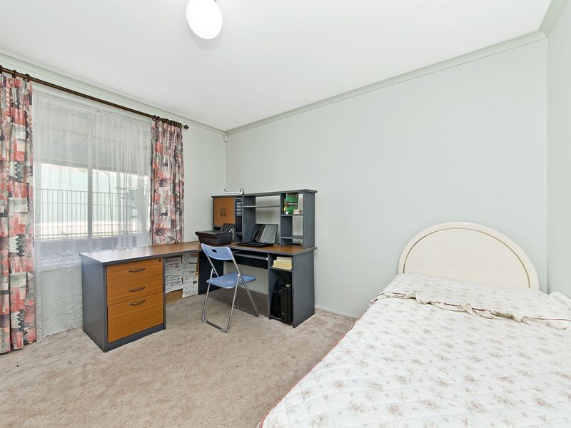 29 Mowbray Crescent, Fairview Park SA 5126