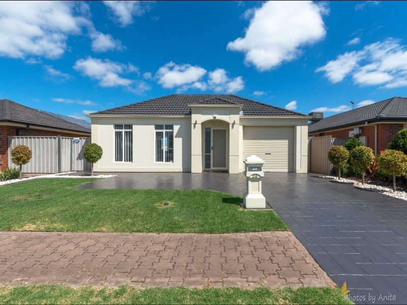 24 Kentia Drive, Para Hills West SA 5096
