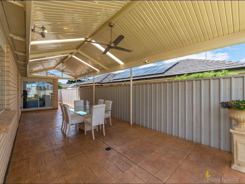 24 Kentia Drive, Para Hills West SA 5096