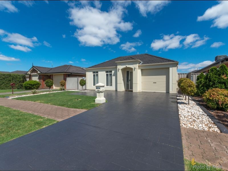 24 Kentia Drive, Para Hills West SA 5096