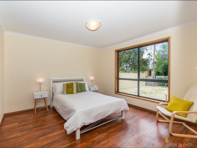 10 Whysall Road, Greenacres SA 5086