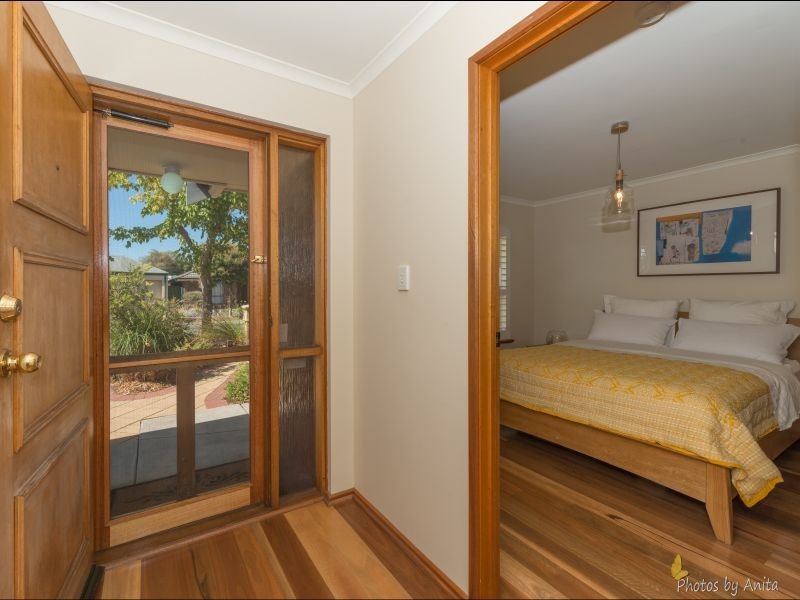 84 Lord Howe Avenue, Oakden SA 5086