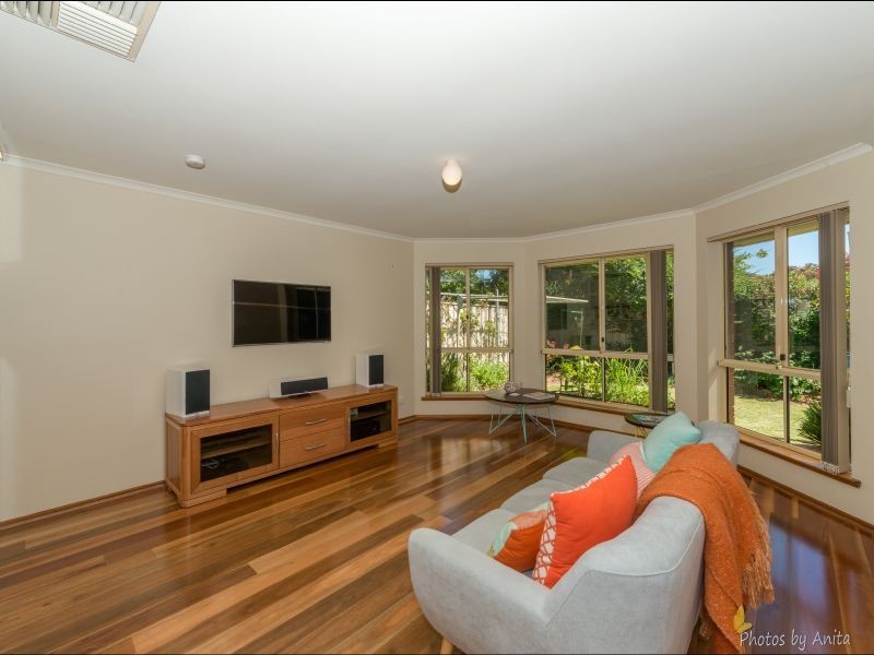 84 Lord Howe Avenue, Oakden SA 5086