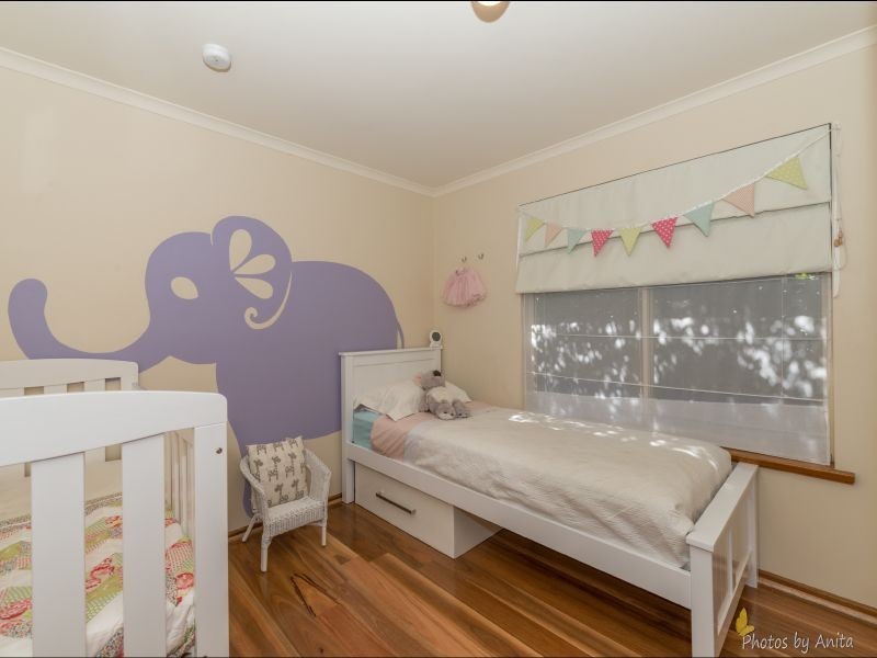 84 Lord Howe Avenue, Oakden SA 5086