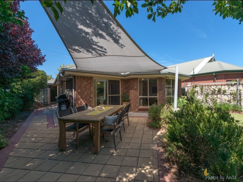 84 Lord Howe Avenue, Oakden SA 5086