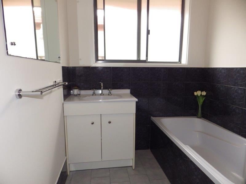 27 Penny Street, Burton SA 5110