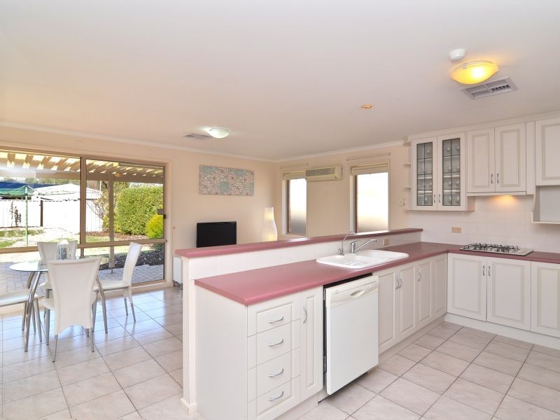 5 Field Street, Oakden SA 5086