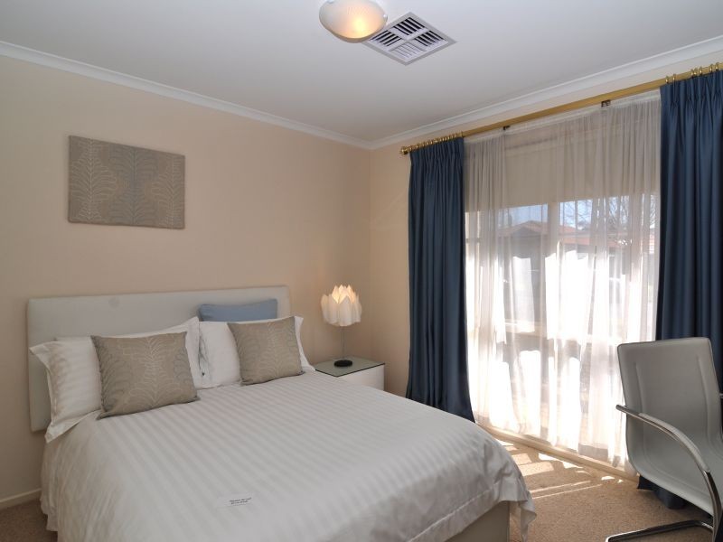 5 Field Street, Oakden SA 5086