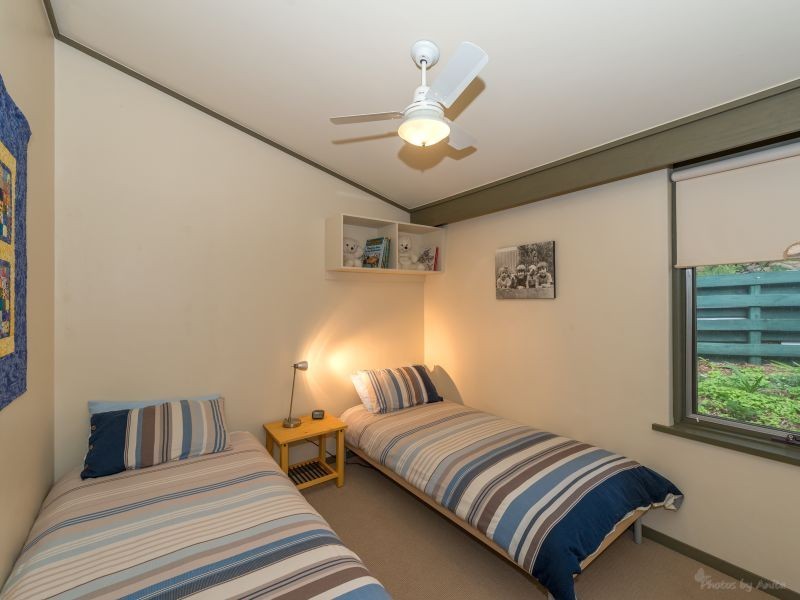 32 Deering Crescent, Banksia Park SA 5091