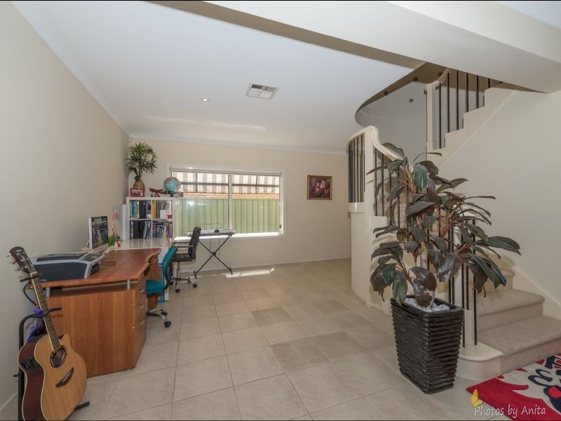 24 Cascades Drive, Mawson Lakes SA 5095