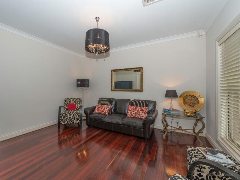 18A Ambrose Avenue, Campbelltown SA 5074