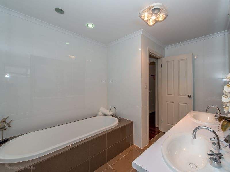 18A Ambrose Avenue, Campbelltown SA 5074