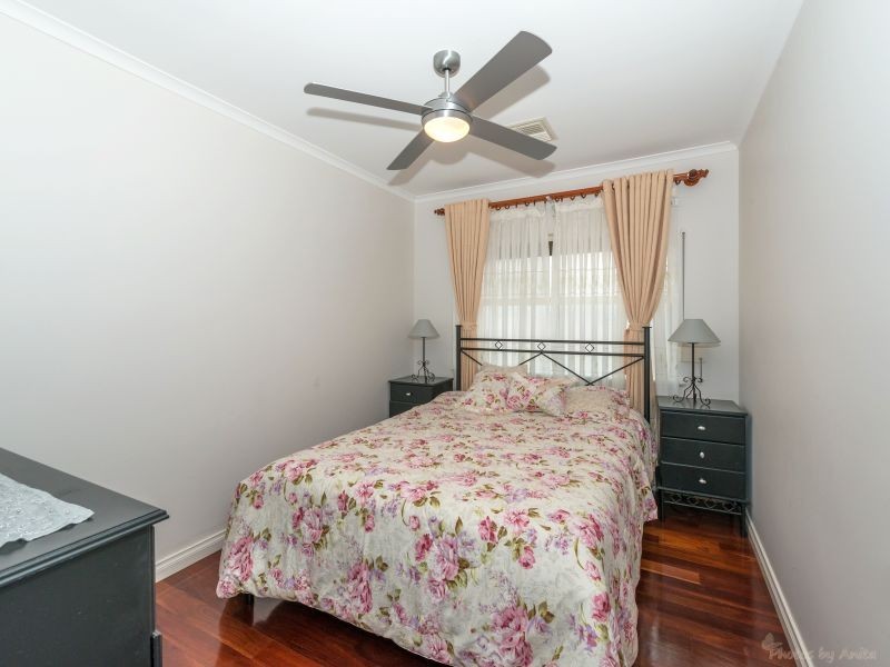 24 Adeline Street, Mawson Lakes SA 5095