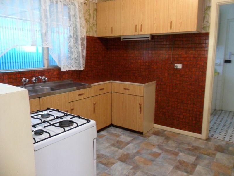 7 Windsor Avenue, Para Hills SA 5096