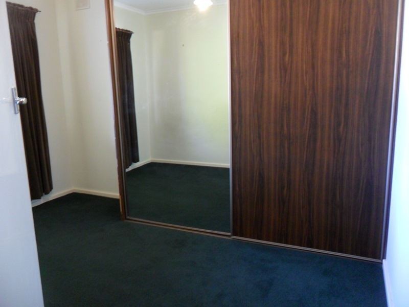 7 Windsor Avenue, Para Hills SA 5096