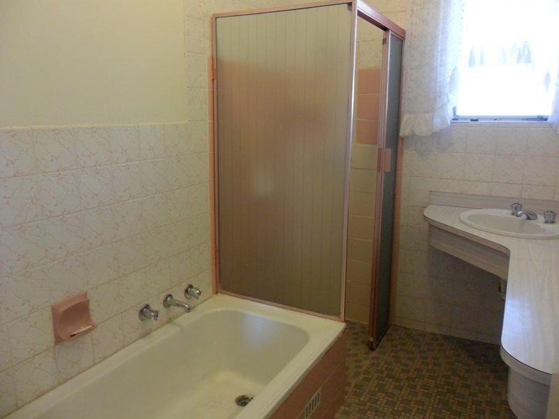 7 Windsor Avenue, Para Hills SA 5096