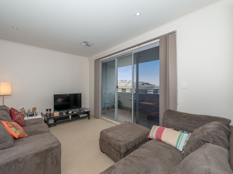 16/27-29 Metro Parade, Mawson Lakes SA 5095