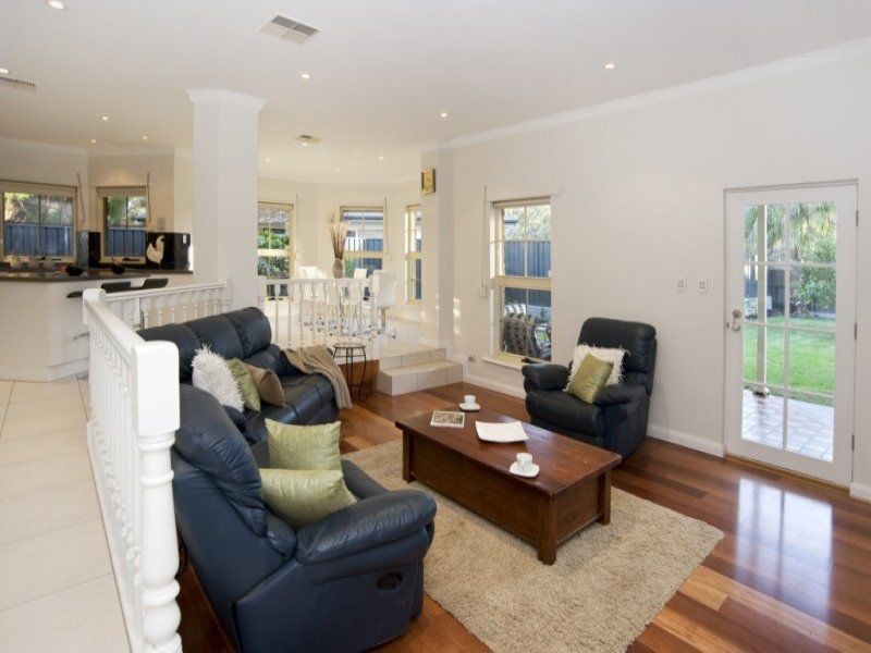 31 River Street, St Peters SA 5069