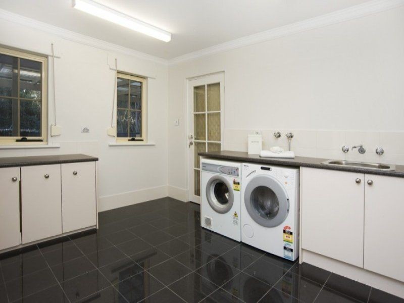 31 River Street, St Peters SA 5069