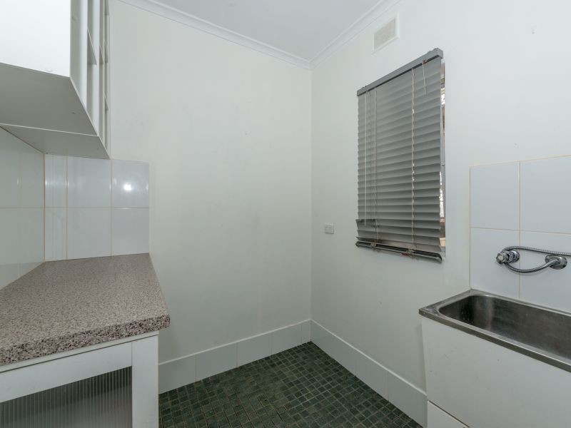 8 Miller Avenue, Para Hills SA 5096
